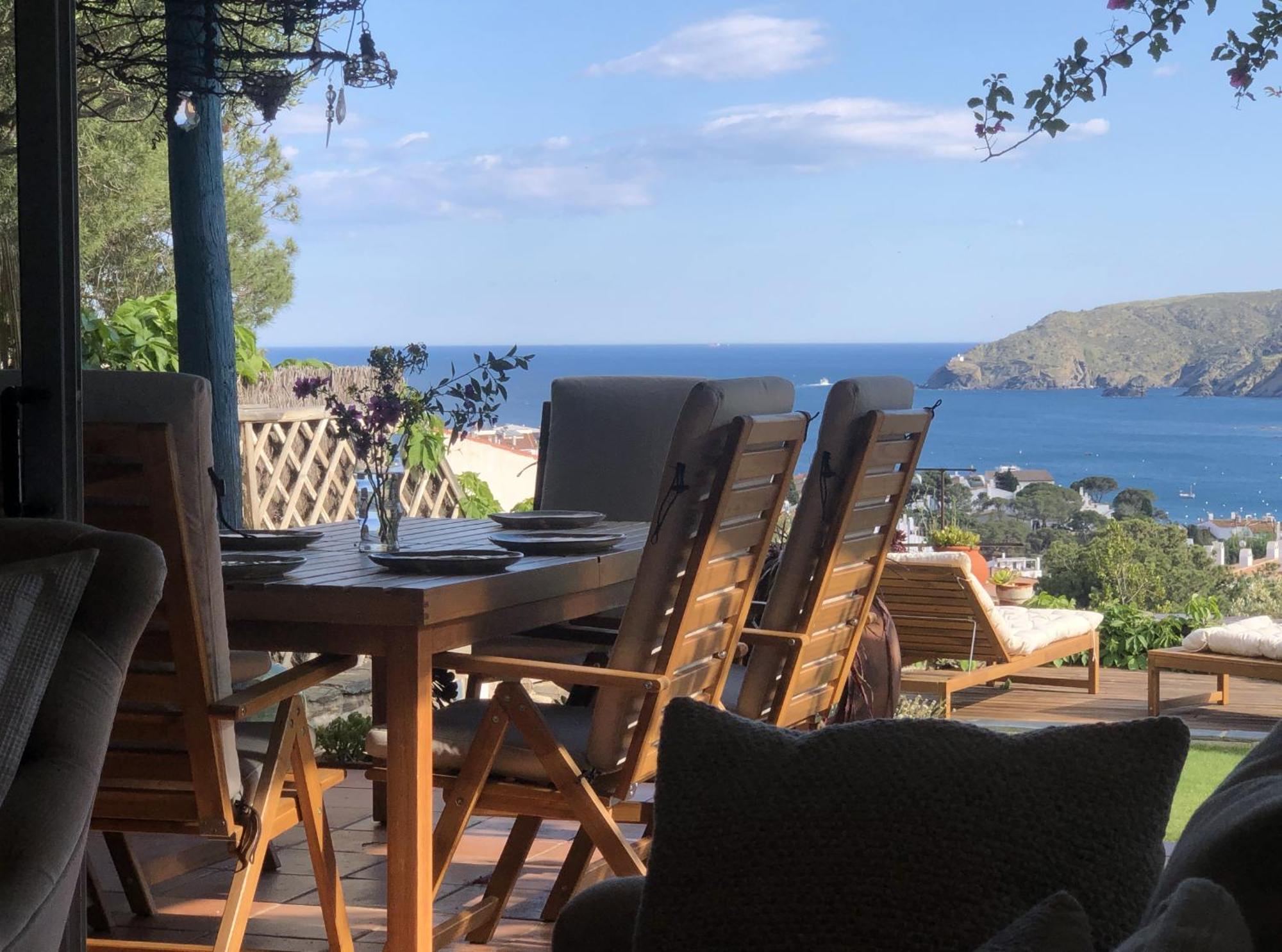 Apartamento preciosas vistas al mar - 5 min del centro de Cadaqués Exterior foto